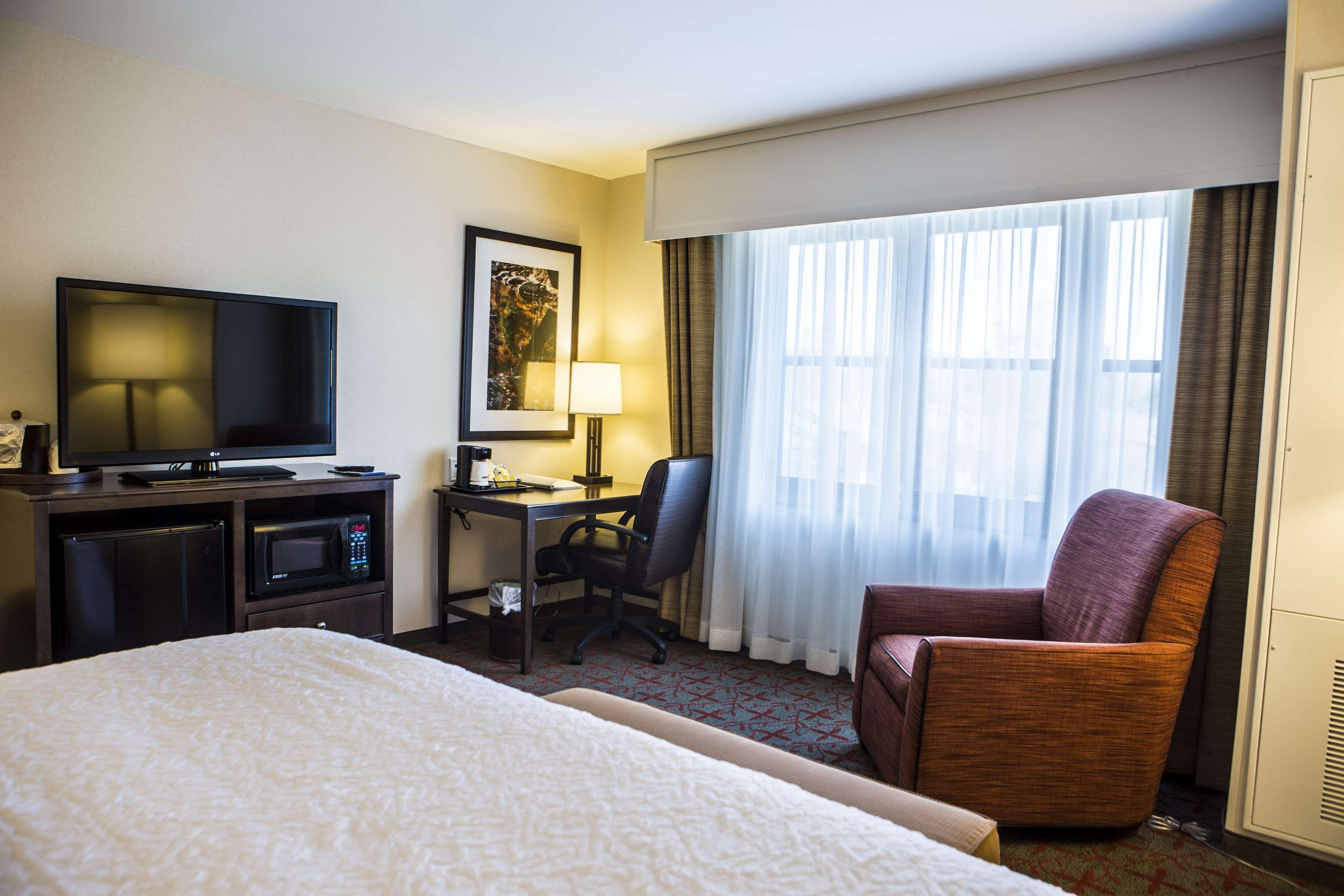 Hampton Inn & Suites Lake Placid Exterior photo