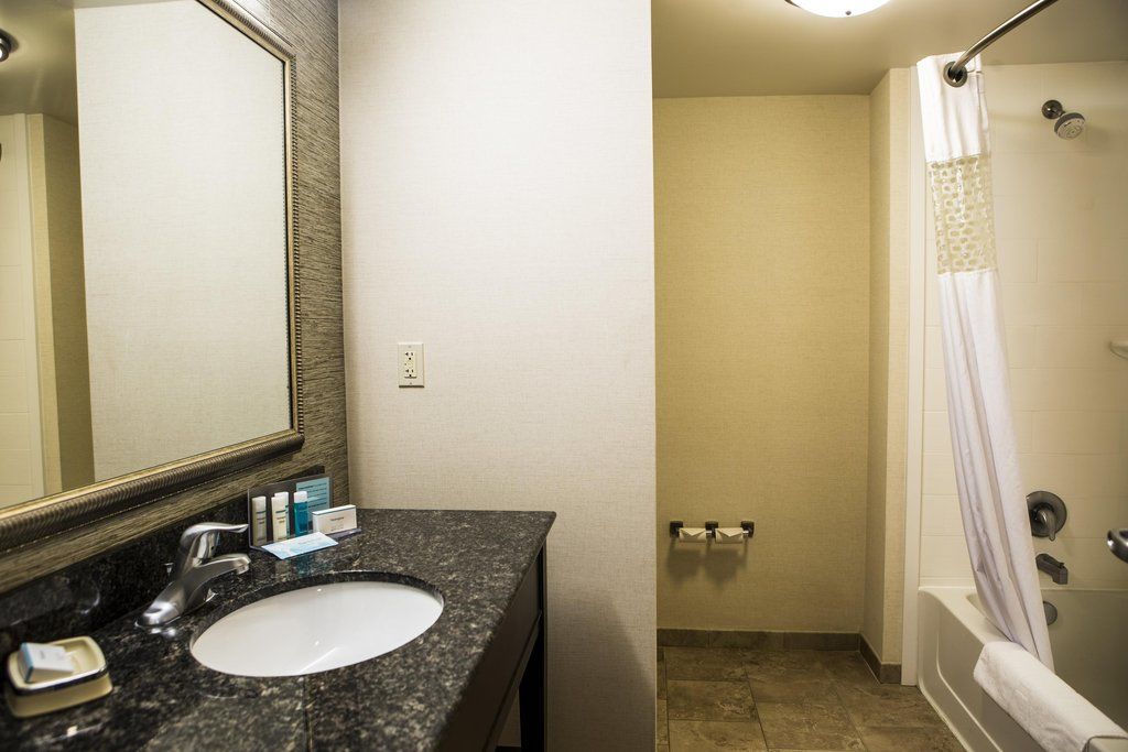 Hampton Inn & Suites Lake Placid Exterior photo